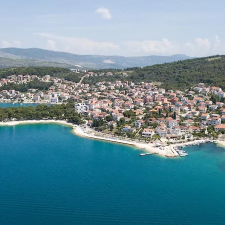 Holiday home House With A Parking Space Okrug Gornji, Ciovo - 23416 *